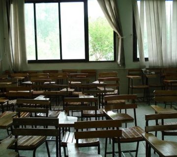 جای خالی شاگردان